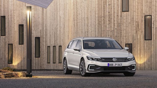 Volkswagen Passat Variant Gte photo 4