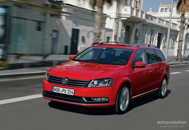 Volkswagen Passat Variant photo 13