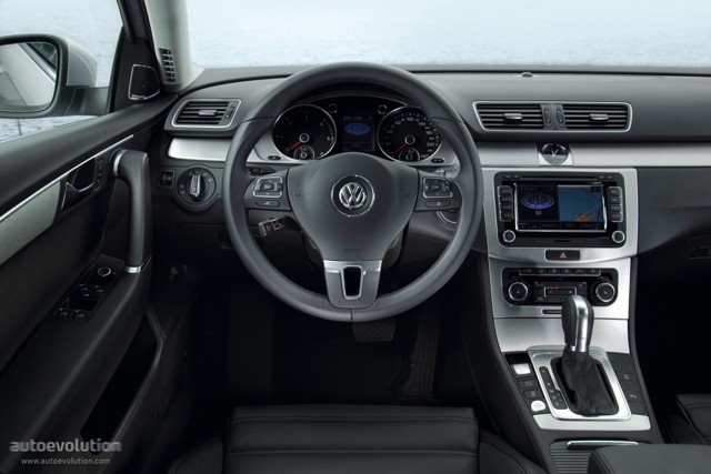 Volkswagen Passat Variant photo 20