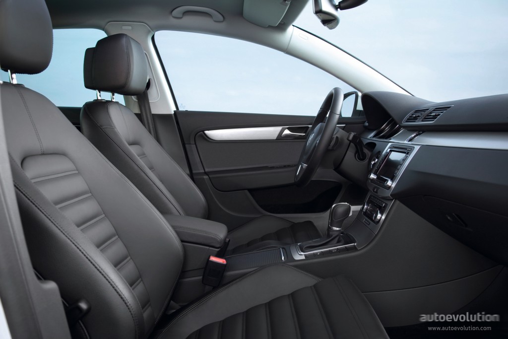 Volkswagen Passat Variant photo 21