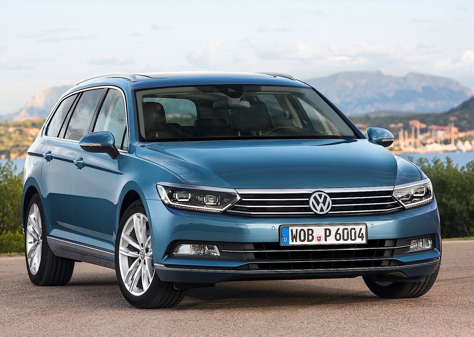 Volkswagen Passat Variant photo 22