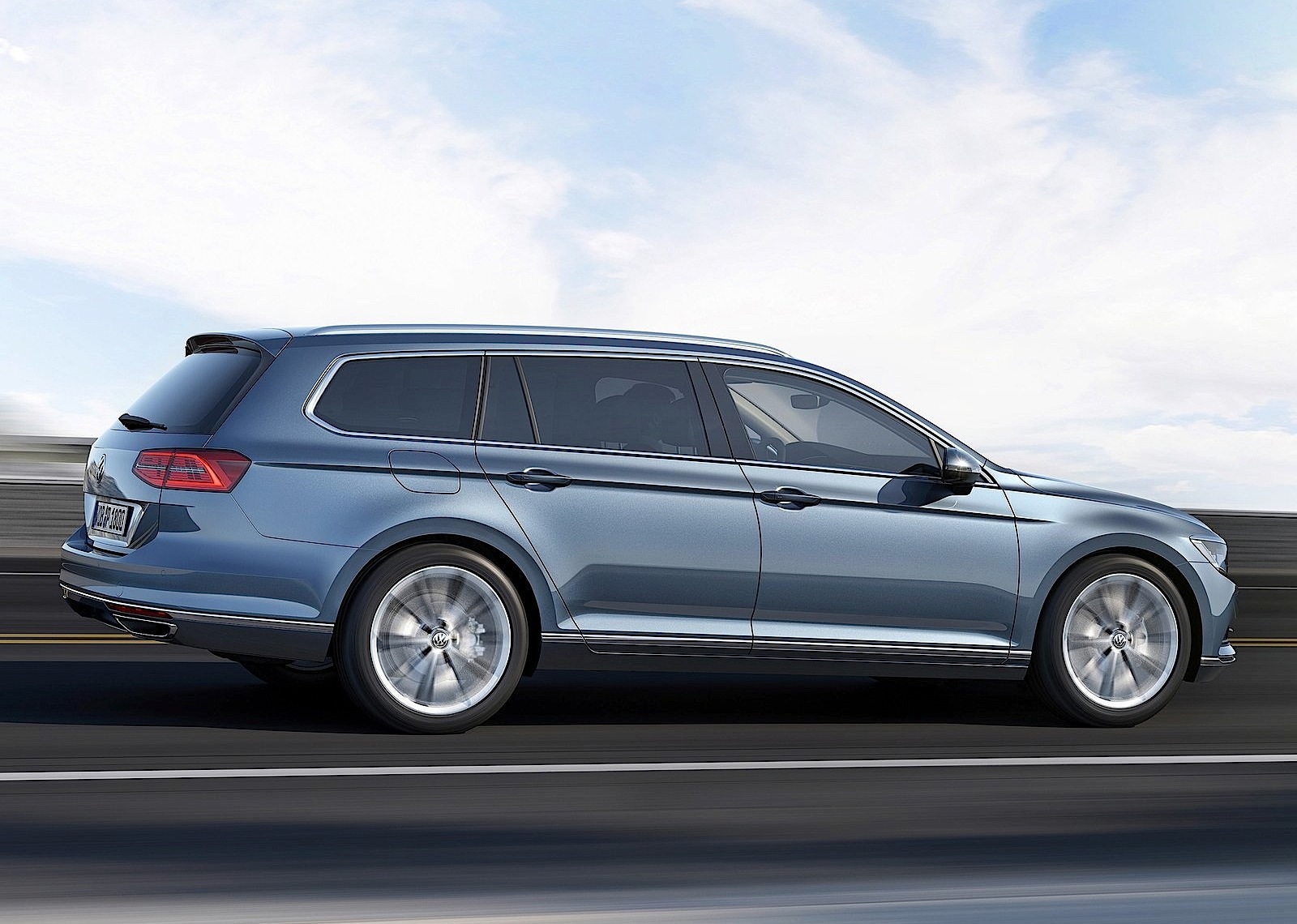 Volkswagen Passat Variant photo 2