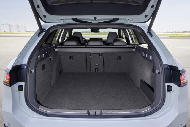 Volkswagen Passat Variant photo 42