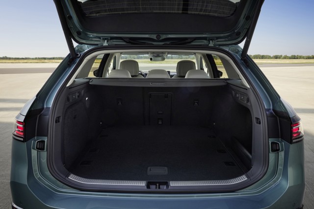 Volkswagen Passat Variant photo 47