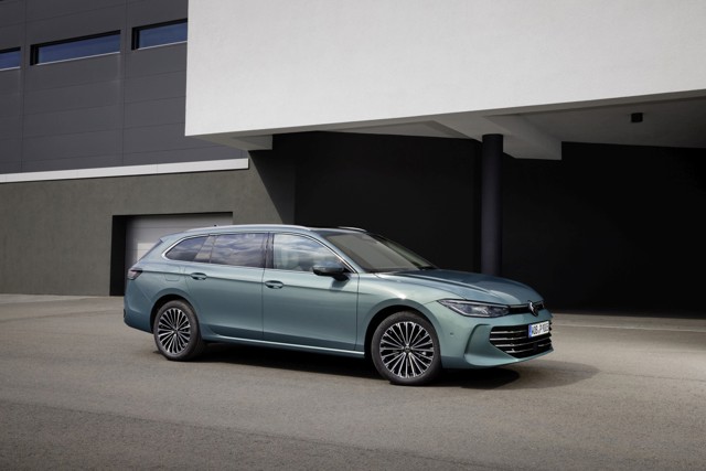Volkswagen Passat Variant photo 3