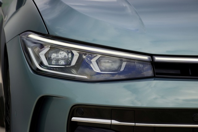 Volkswagen Passat Variant photo 12