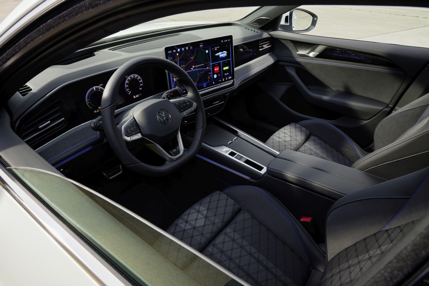 Volkswagen Passat Variant photo 35