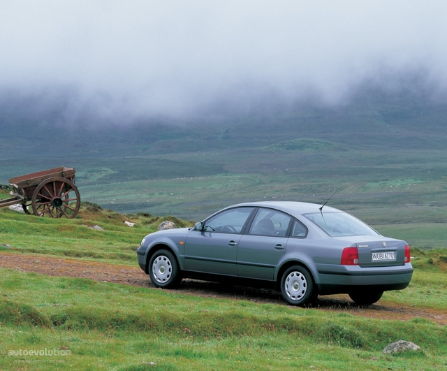 Volkswagen Passat foto 1