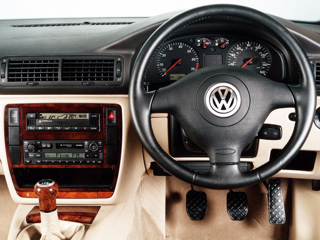 Volkswagen Passat photo 22
