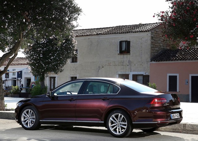 Volkswagen Passat Foto 47