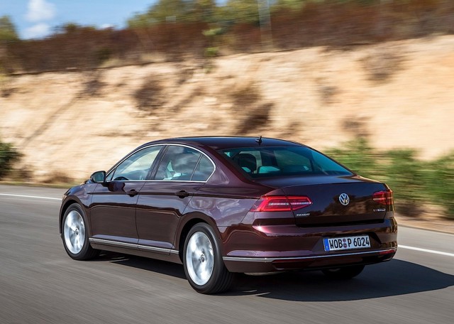 Volkswagen Passat Foto 48