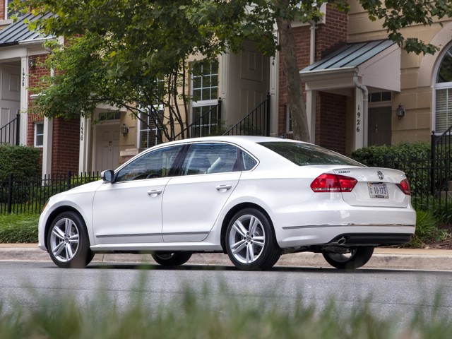 Volkswagen Passat photo 11