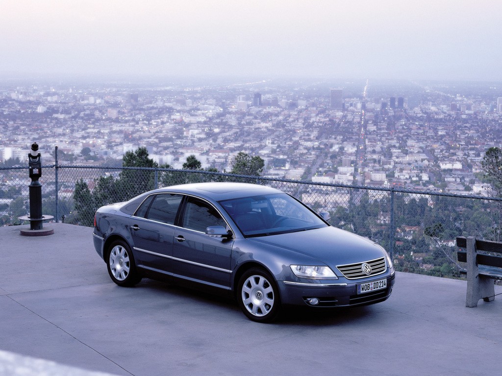 Volkswagen Phaeton photo 16