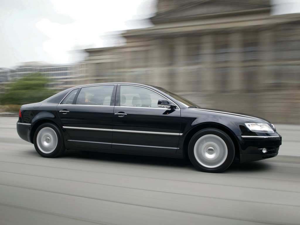 Volkswagen Phaeton photo 6