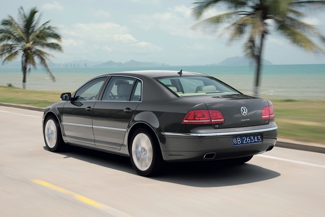 Volkswagen Phaeton foto 11