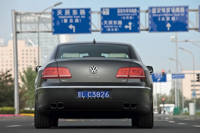 Volkswagen Phaeton foto 20