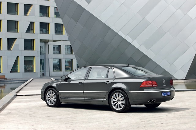 Volkswagen Phaeton foto 22