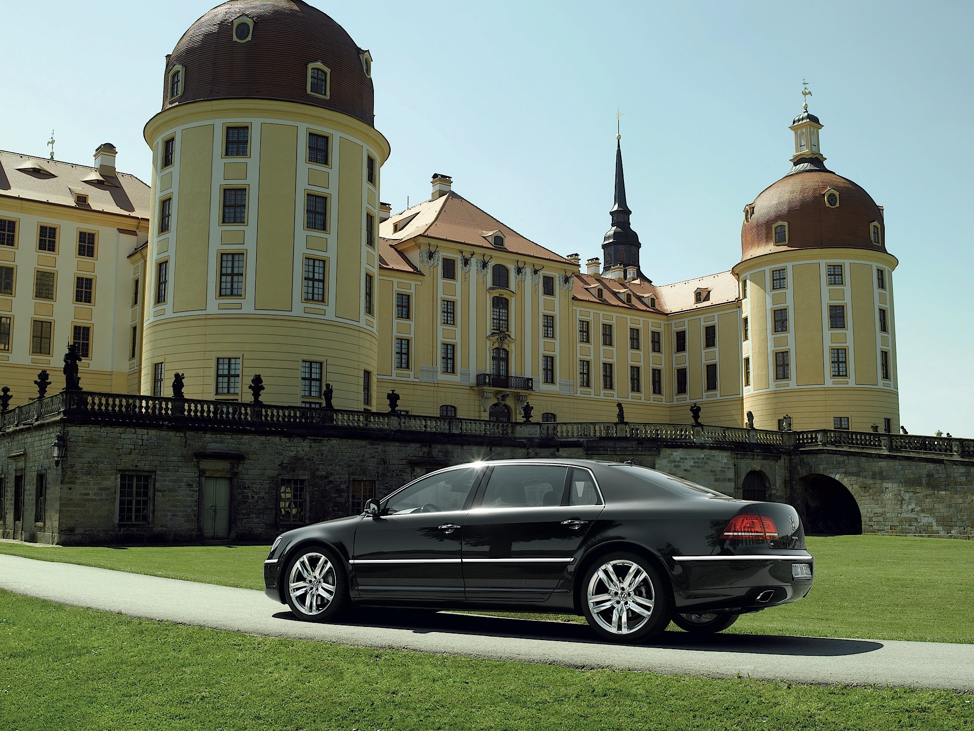 Volkswagen Phaeton photo 28