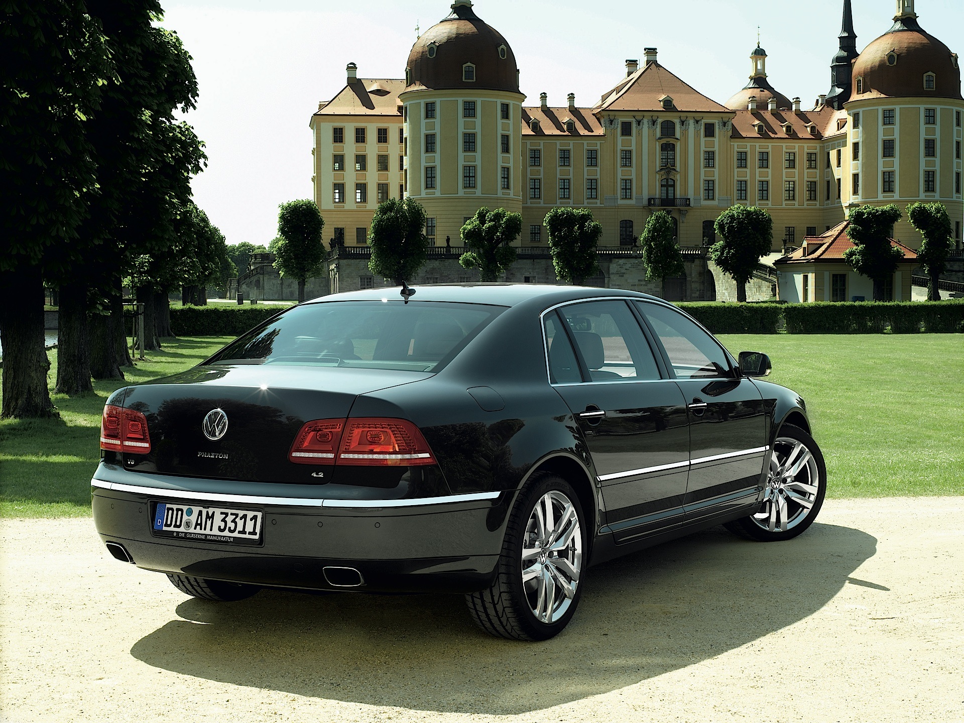Volkswagen Phaeton photo 30