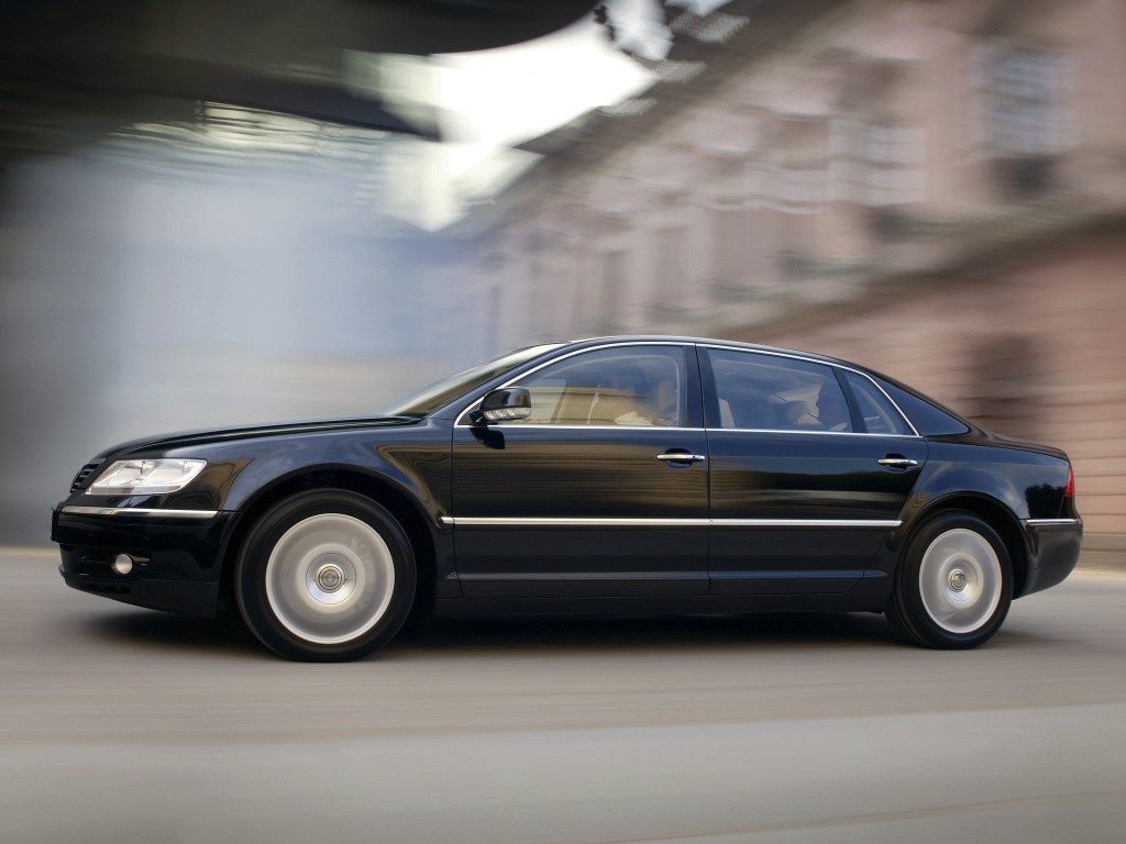 Volkswagen Phaeton photo 8
