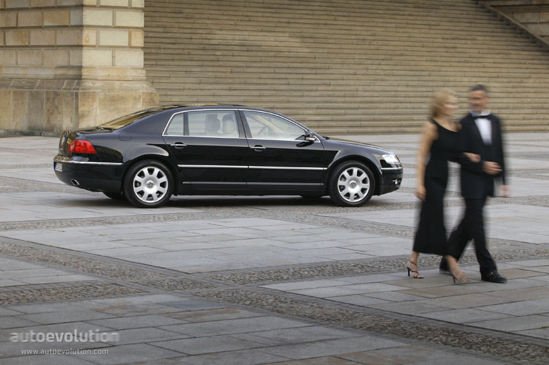 Volkswagen Phaeton photo 3