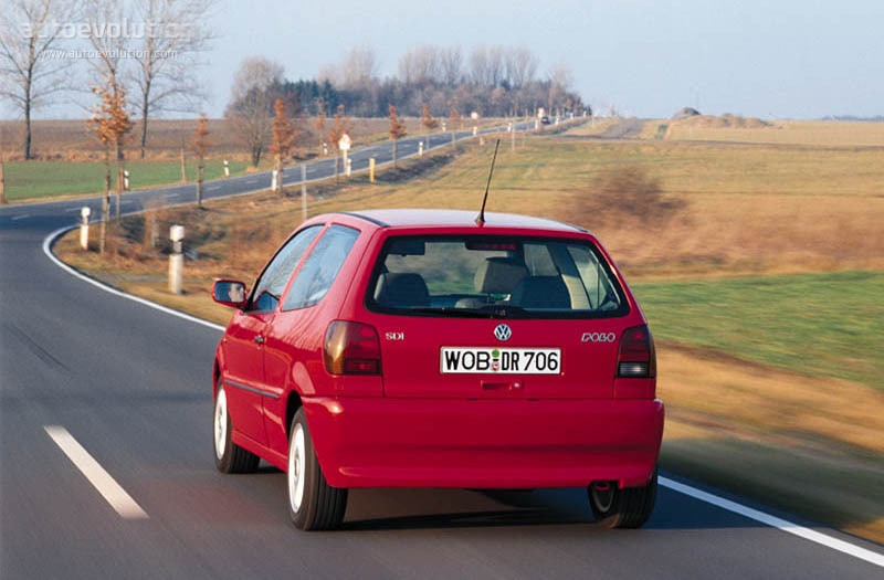 Volkswagen Polo 3 Doors photo 3