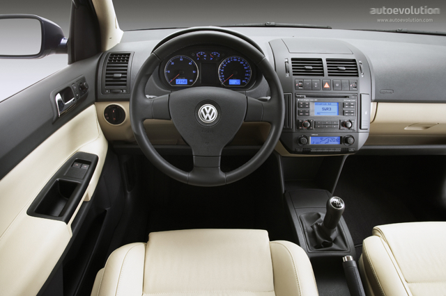Volkswagen Polo 3 Doors photo 6