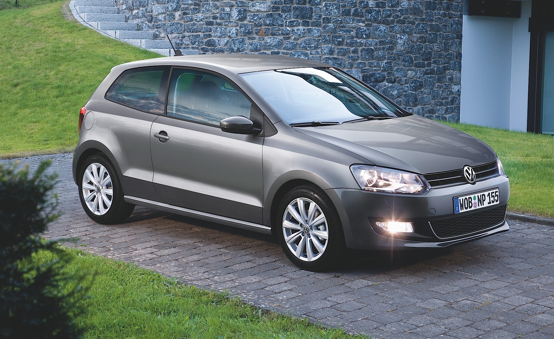 Volkswagen Polo 3 Doors photo 14