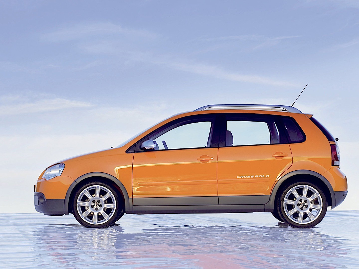 Volkswagen Polo 5 Doors photo 22