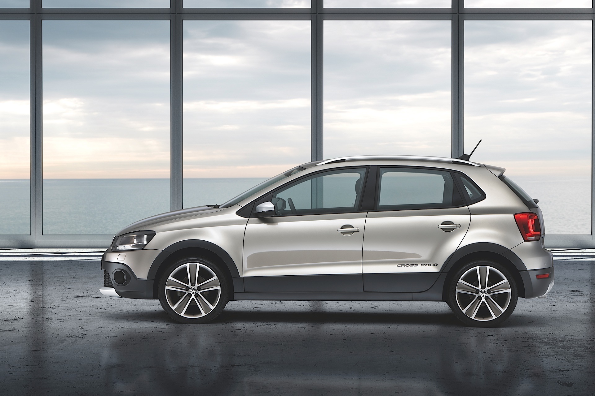 Volkswagen Polo 5 Doors photo 5