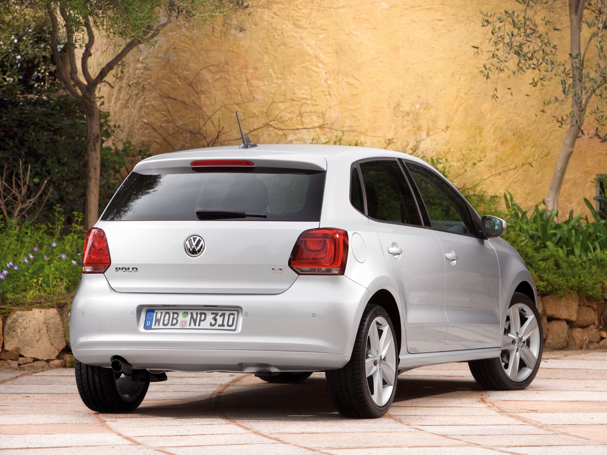 Volkswagen Polo 5 Doors photo 35
