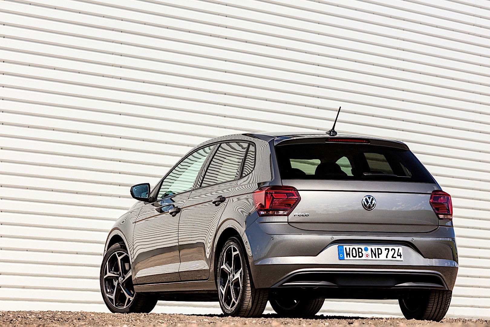 Volkswagen Polo 5 Doors photo 35