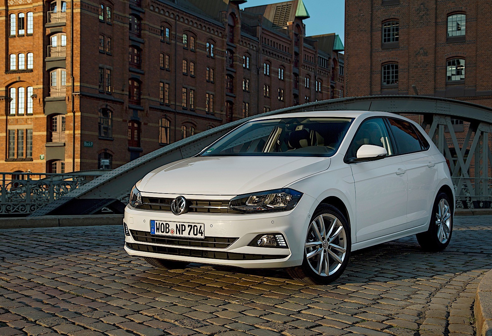 Volkswagen Polo 5 Doors photo 54