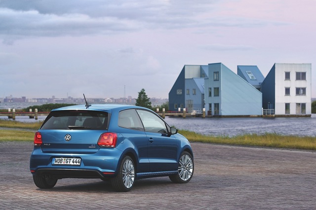 Volkswagen Polo Bluegt photo 15