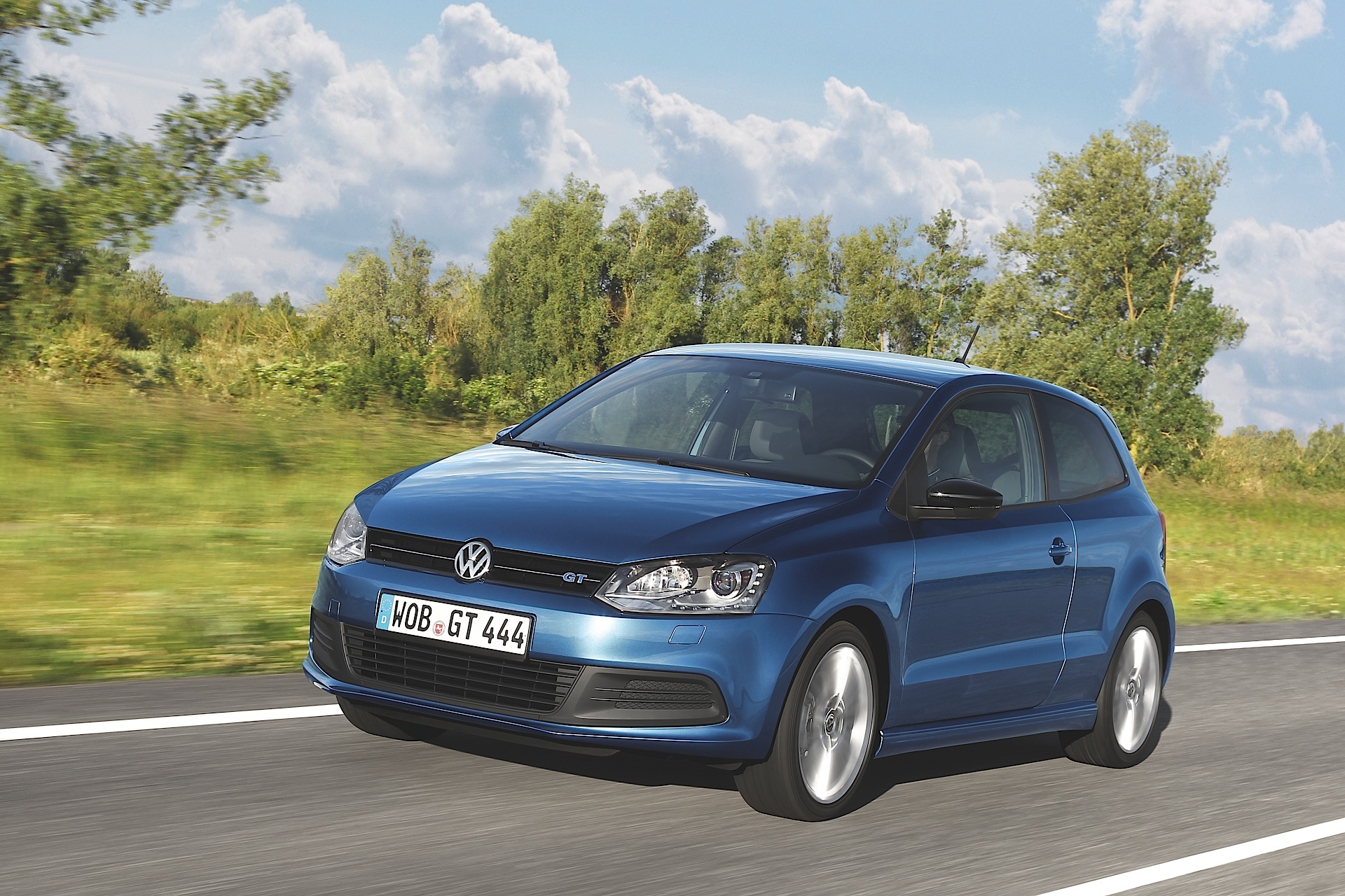 Volkswagen Polo Bluegt photo 20