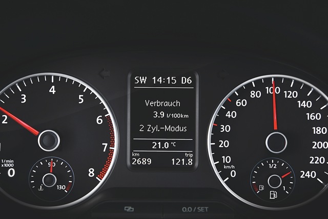 Volkswagen Polo Bluegt photo 32