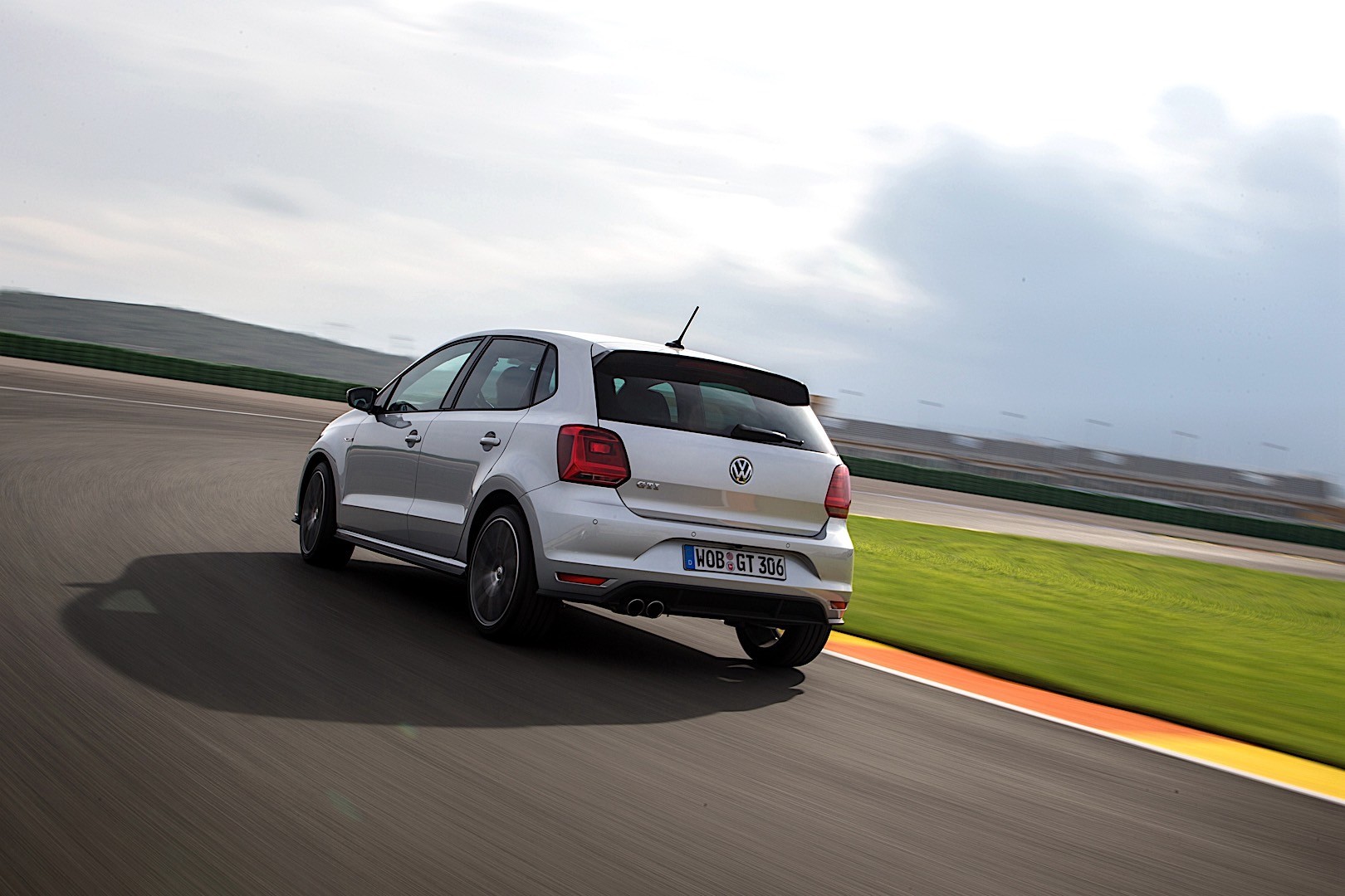 Volkswagen Polo Gti photo 41
