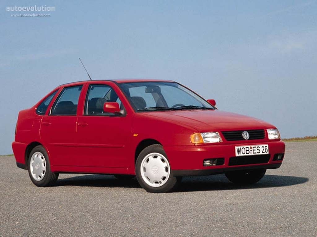 Volkswagen Polo Sedan photo 2
