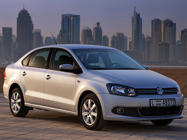 Volkswagen Polo Sedan photo 4