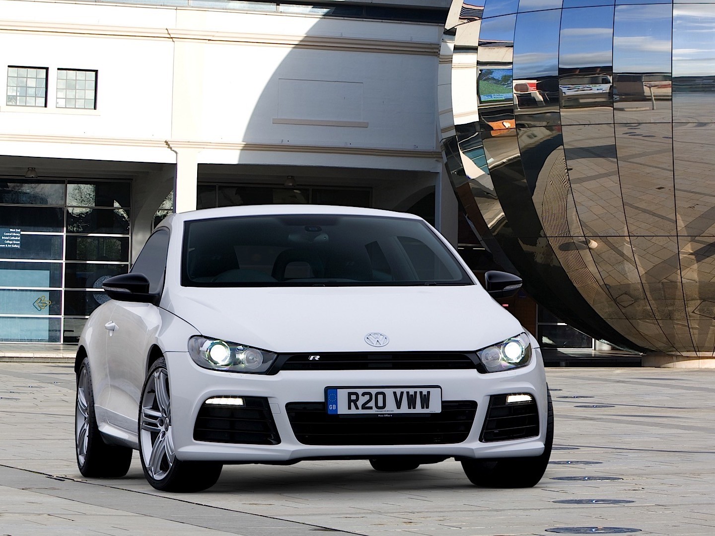 Volkswagen Scirocco R photo 59