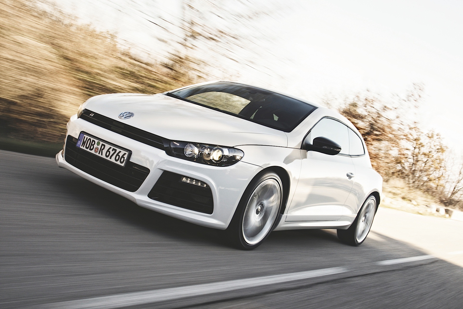 Volkswagen Scirocco R photo 26