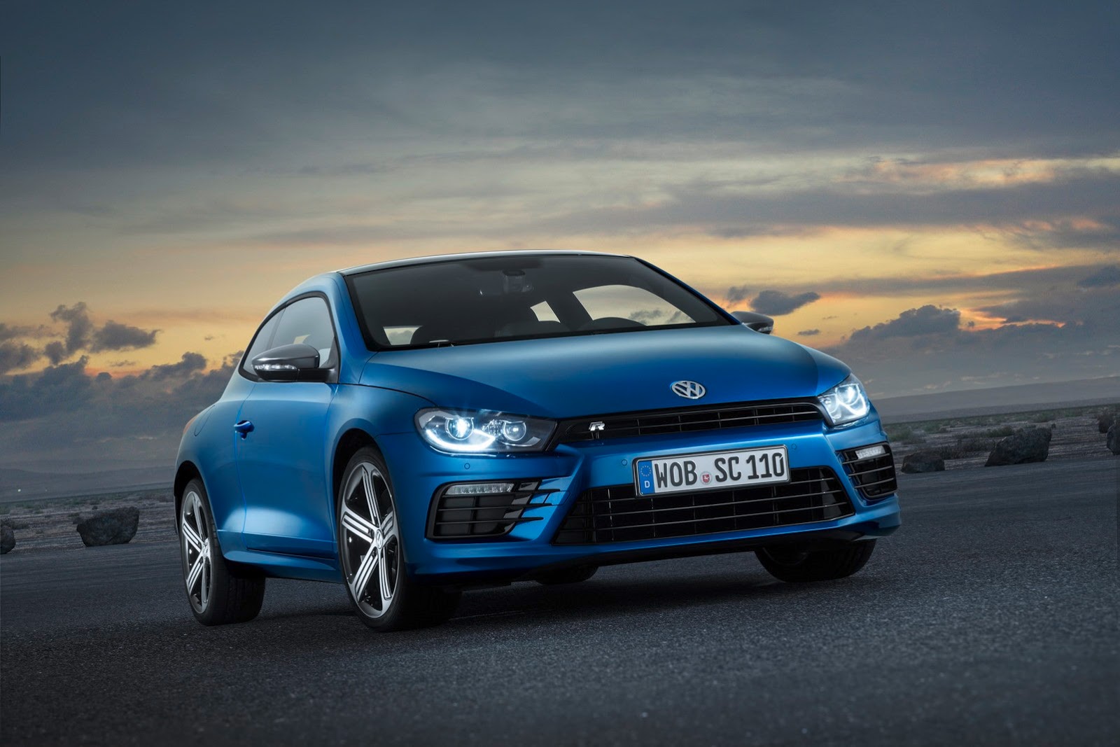 Volkswagen Scirocco R photo 2