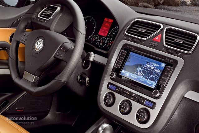 Volkswagen Scirocco photo 22