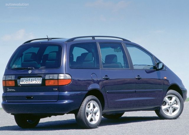 Volkswagen Sharan photo 2