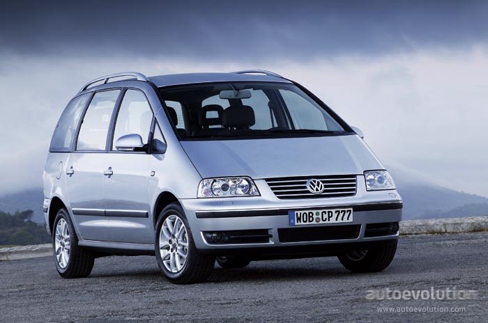 VOLKSWAGEN Sharan