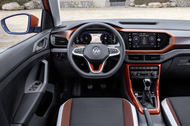 Volkswagen T-Cross photo 96