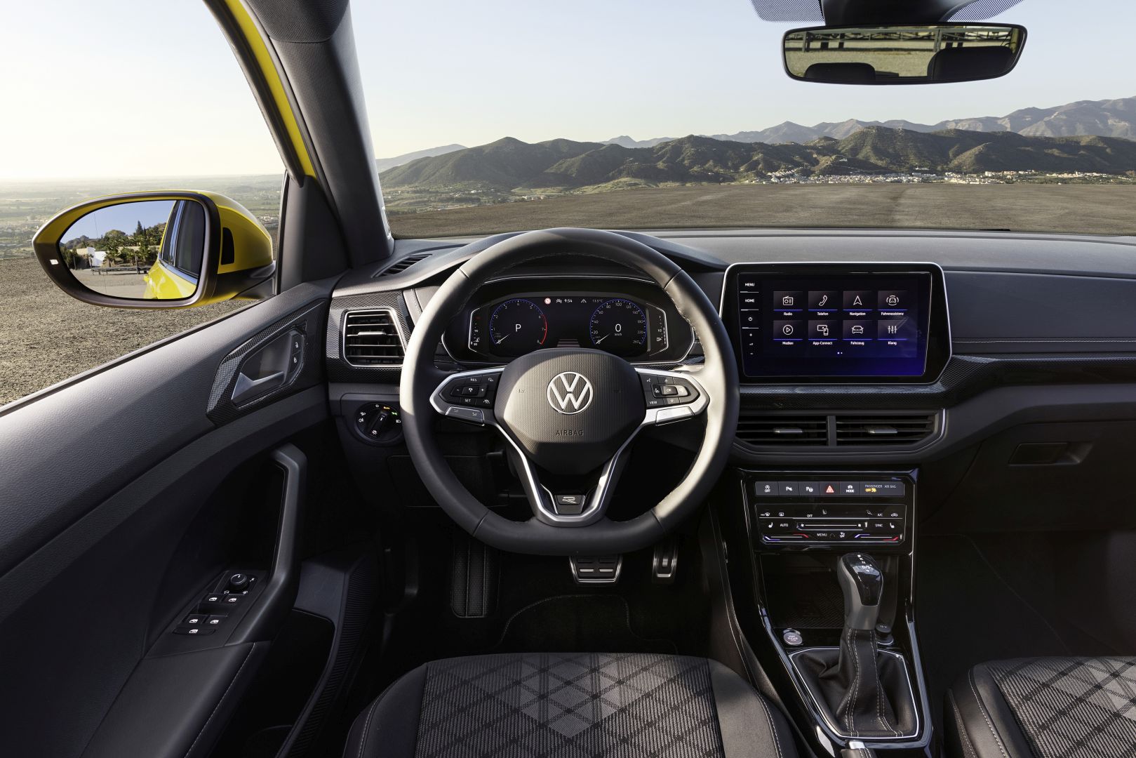 Volkswagen T-Cross photo 19