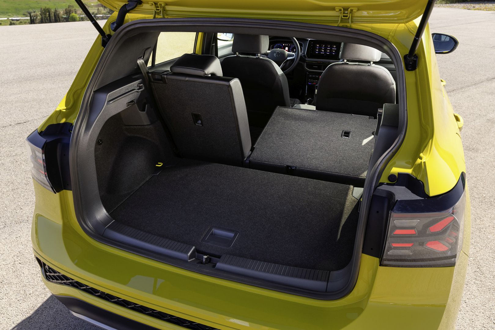 Volkswagen T-Cross photo 26