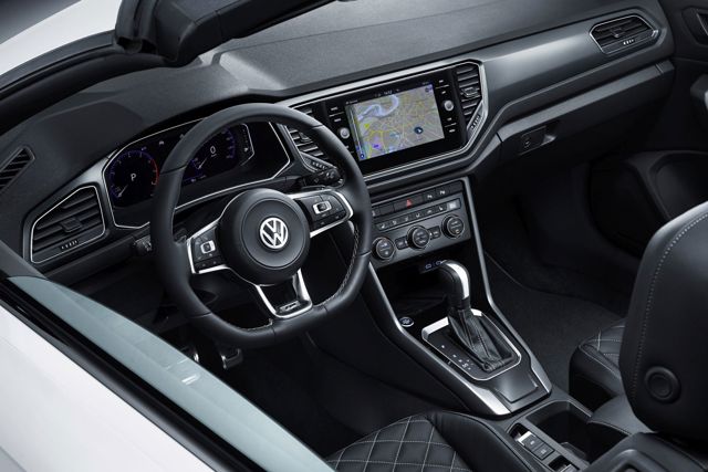 Volkswagen T-Roc Cabriolet photo 47