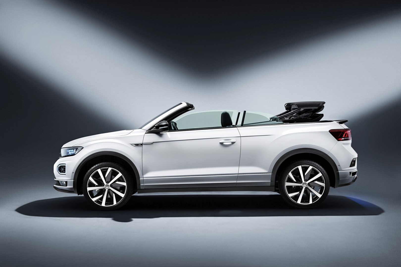 Volkswagen T-Roc Cabriolet photo 7